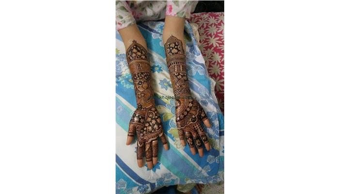 Kishan Mehandi Art.Bridal Specialist Mehndi Artist In Gorakhpur