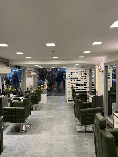 La Bellezza Unisex Salon