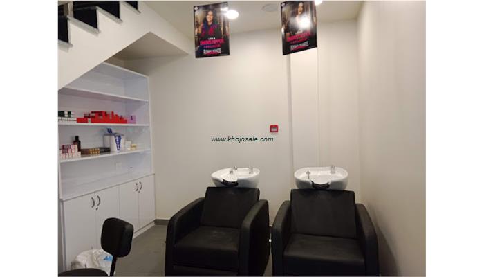 Lakme Salon