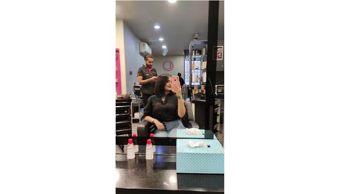 Lakme Salon