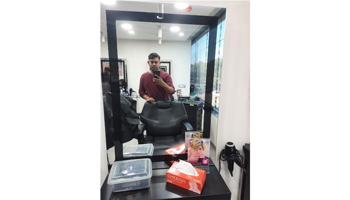 Lakme Salon