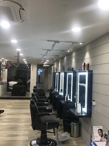 Lakme Salon Zirakpur