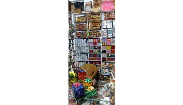 Lakshami Beauty Parlour And Cosmetic Andsilai Center