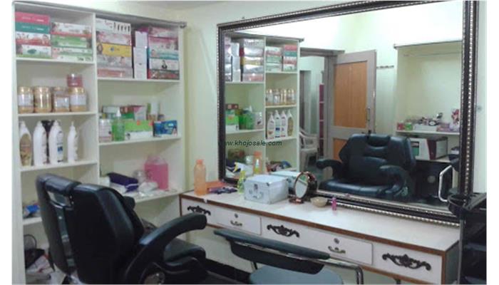 Laxmi Beauty Parlour