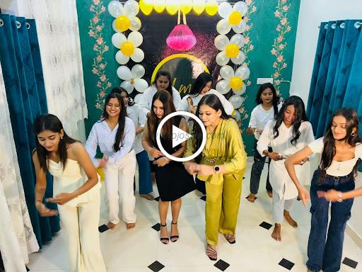 Limra Makeover Best Makeup Artist Classes In Udaipur