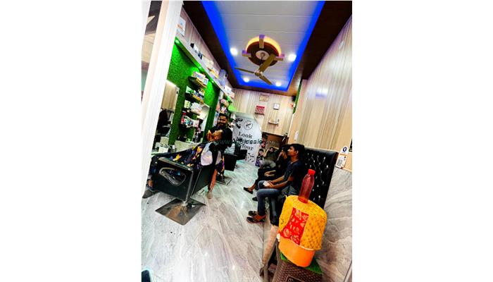 LOOK MENS PARLOUR