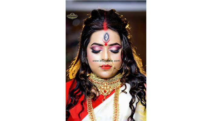 Looksňlocks Bridal Makeup Artist, Academy And Unisex Salon