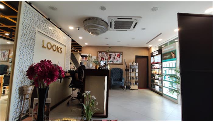 LOOKS SALON, Bareilly