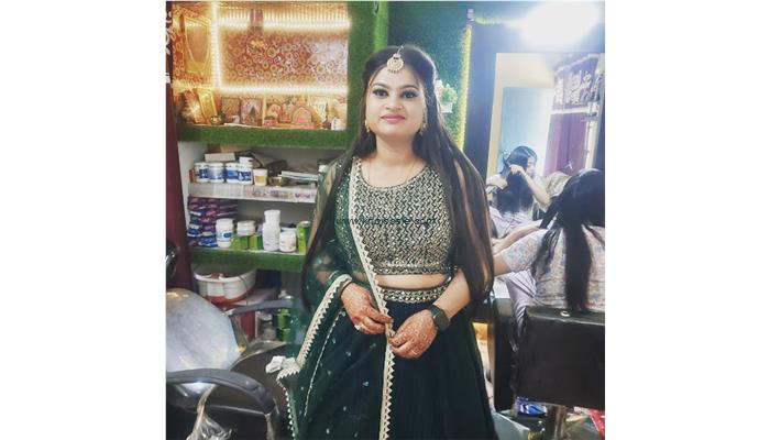 LOTUS BEAUTY PARLOUR (Only For Ladies)