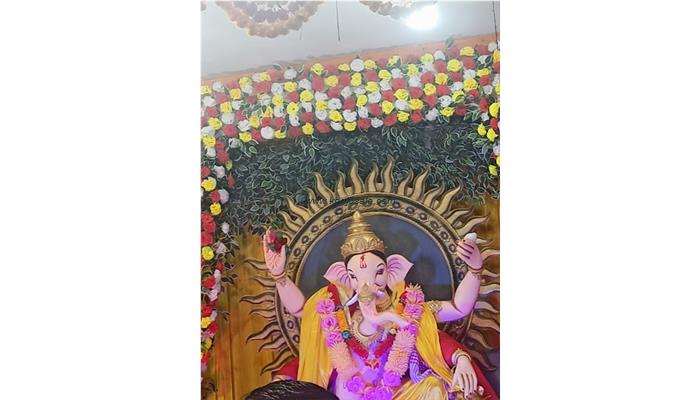 Lovely Beauty Parlour , Cosmetics And Gift House