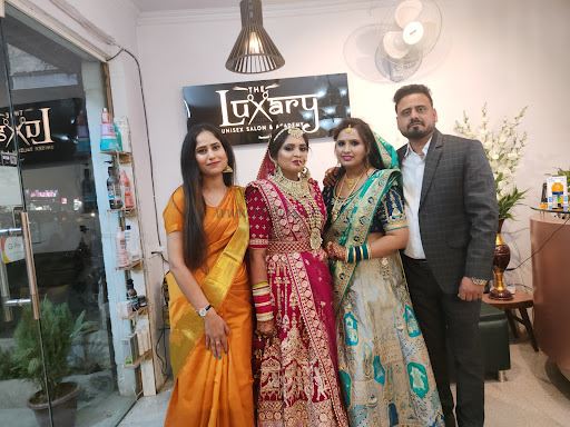 Luxary Salon