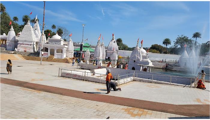 Maa Narmada Sharada Ashram