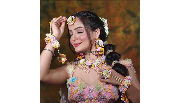 Makeover By Sarika | Best Professional Makeup Artist In Delhi | Bridal & Party Makeup