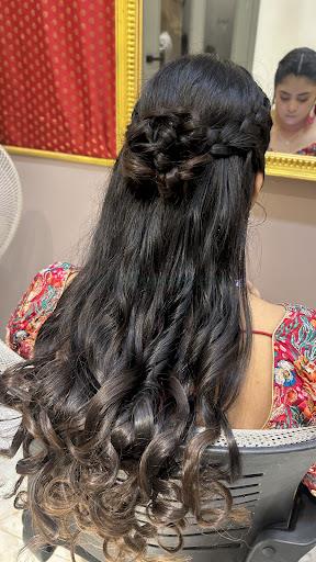 Makeup Artist Parul Singh