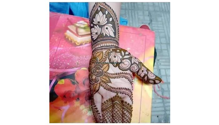 Mariyam Henna Mehndi Artist