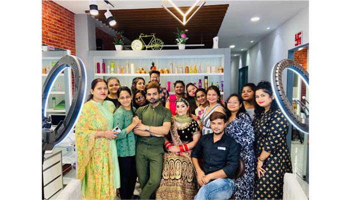 Meenakshi Dutt Makeovers -Best Makeup Artist In Meerut