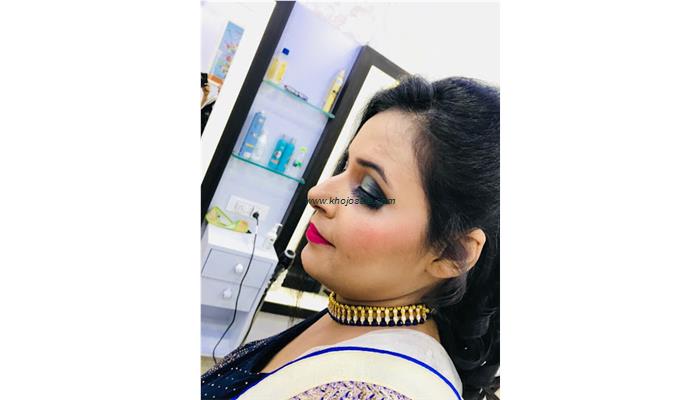 MOKSHA UNISEX SALON