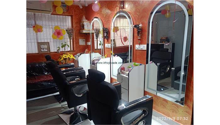 Moni Beauty Studio