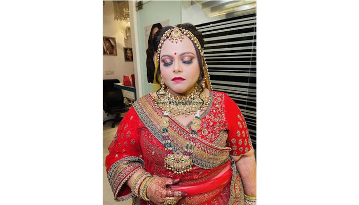 Mystique World Unisex Salon