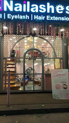 Nailashes Hazratganj