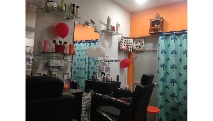New Aroma Makeover Salon