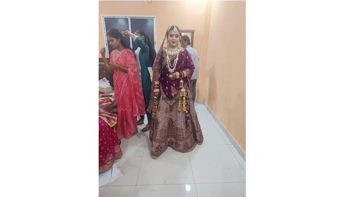 New Kamini Ladies Beauty Parlour