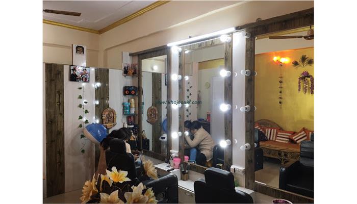 Pallavi Make-Up Studio