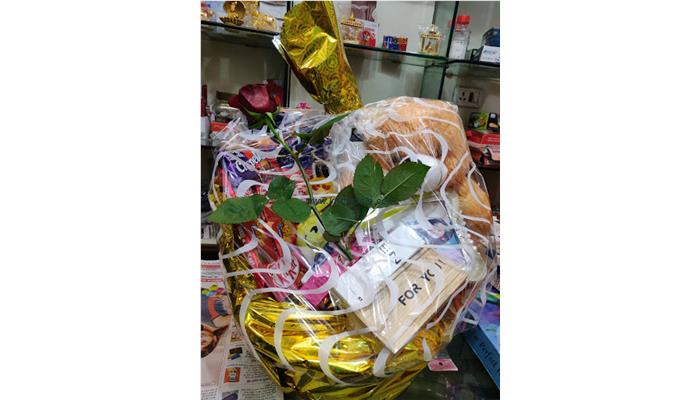 Paras Gifts