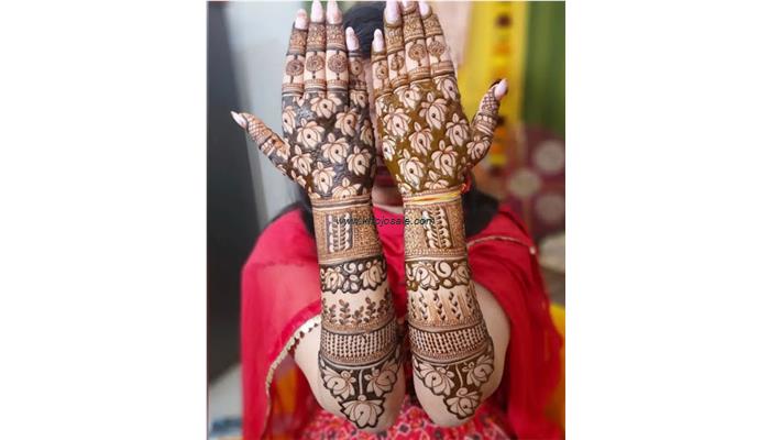 Paras Mehandi Art