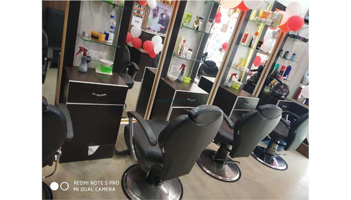 PAWAN AC SALON LADIES AND GENTS (UNISEX SALON )