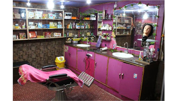 Platinum Pink - Beauty Parlour