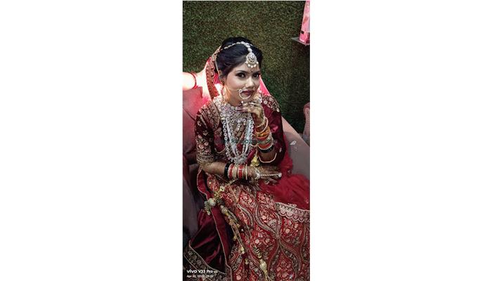 Poonam Beauty Parlour