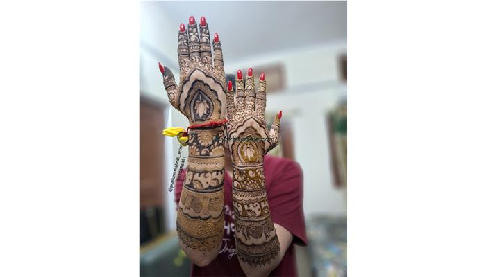 Pradum mehndi artist Azamgarh