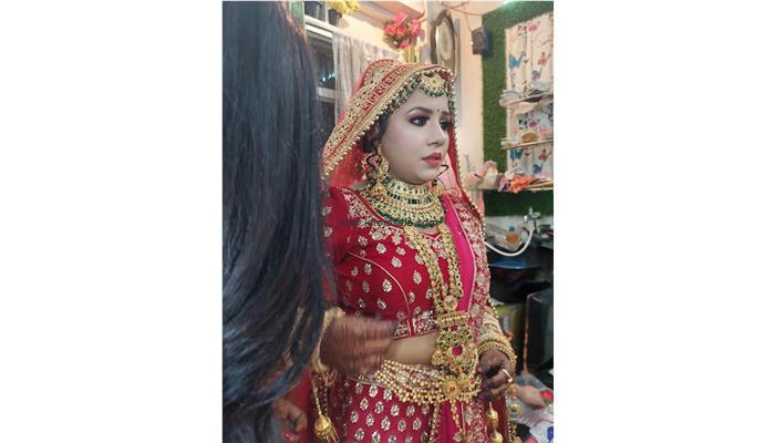 Priya Makeover Beauty Academy Barh