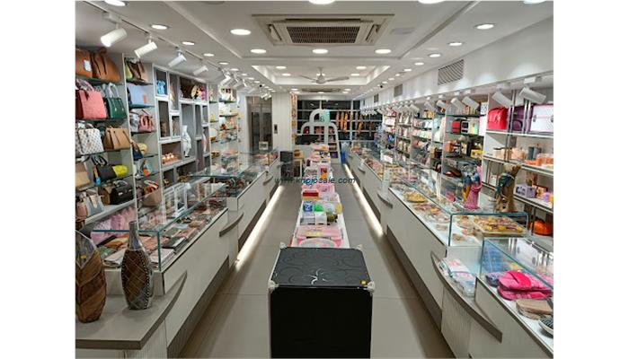 R Mayur Kala - | Imitation Jewellery, Kundan Jewellery & Cosmetics Store |