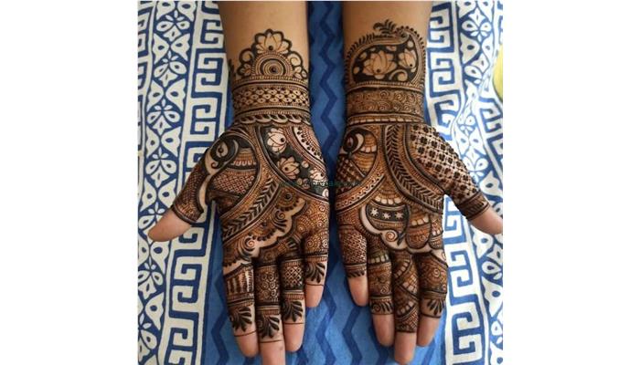 RAJASTHANI MEHENDI ARTIST BY KARAN RASTOGI