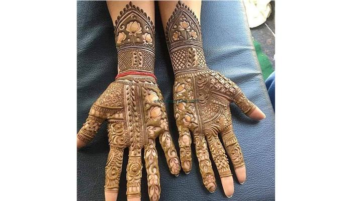 Raju | Best Mehandi Artist In Varanasi