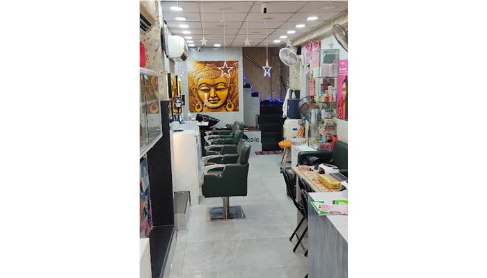 RANI MAKEOVER AND NAIL STUDIO