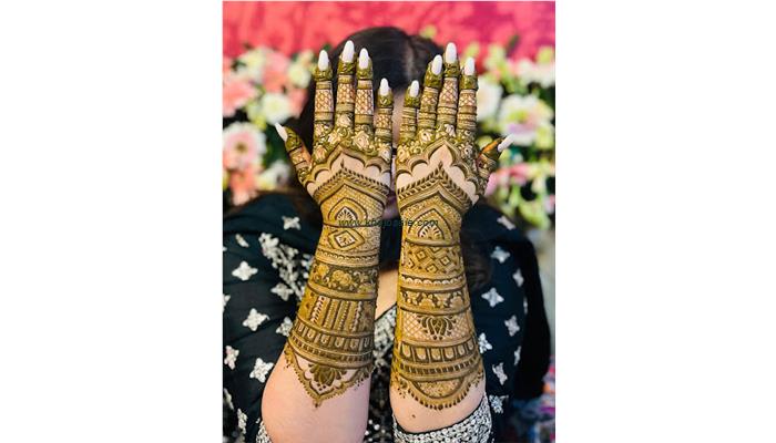 Ravi Jaipuri Mehendi Artist