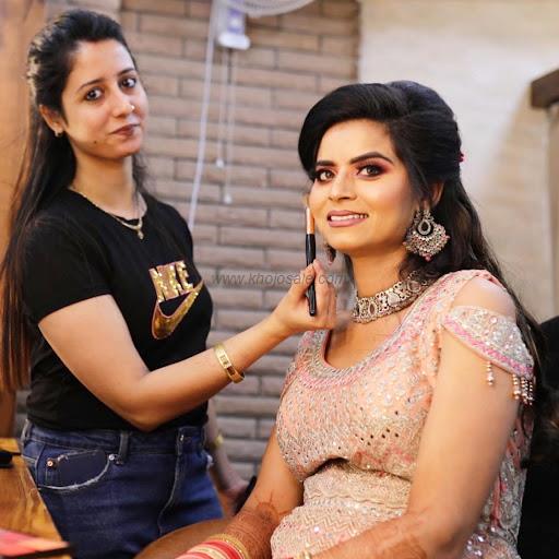 Reemaz Makeup Studio Tohana