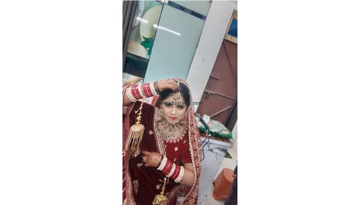 Renu Beauty Parlour