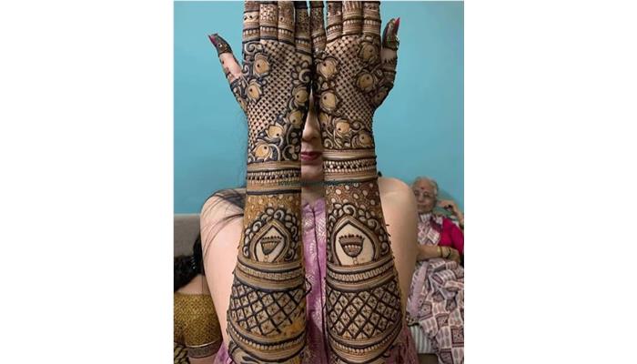 Rishabh Mehandi Art
