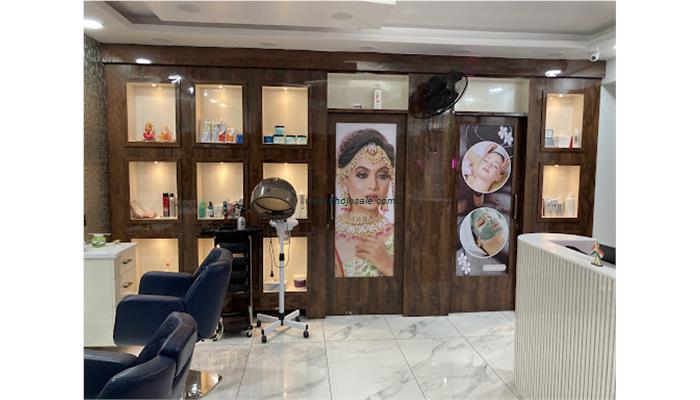 RIWAJ A LUXURY FEMALE SALON