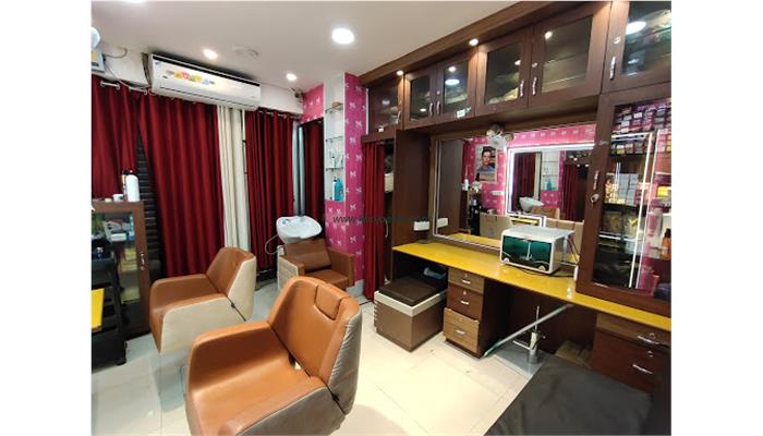 Royal Ruby Salon
