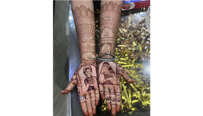 S Mehndi Art