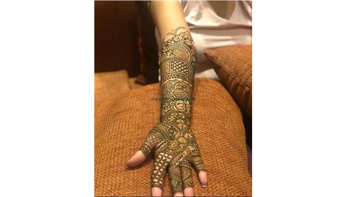 Sahiba Mehendi Artist Agra