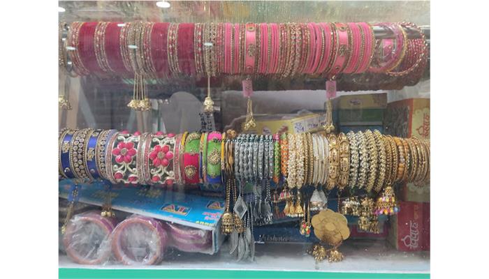 Sai Bangles And Beauty Parlour