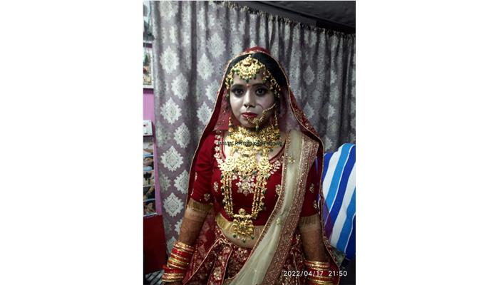 Sakhi Beauty Parlour