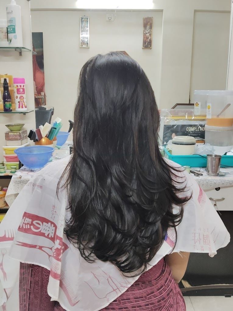 Saloni Beauty Care