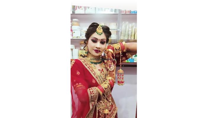 Shahnaz Beauty Parlour And Cosmetics Store